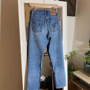 Levi's wedgie straight blue jeans